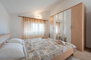 Vladivostok Apartments - Tivat - 2