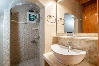 New Bic Economy Apartment 3-4 Adults First Floor - Parikia - 6