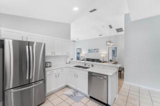958 Sandy Ridge Drive Davenport 4 Beds - 1