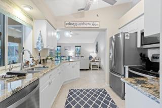 Villa Avery - Fenced modern home w/electric-heated pool; Great for families & pets! - SWFL Rentals - 4