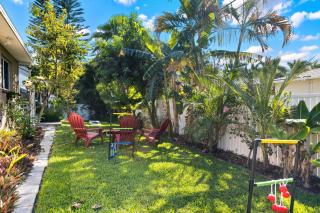 Villa Avery - Fenced modern home w/electric-heated pool; Great for families & pets! - SWFL Rentals - 2