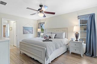 Villa Avery - Fenced modern home w/electric-heated pool; Great for families & pets! - SWFL Rentals - 1