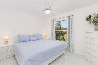 Gulf-access electric-heated salt water pool home with pool table - Villa Christylee - Cape Coral - 1