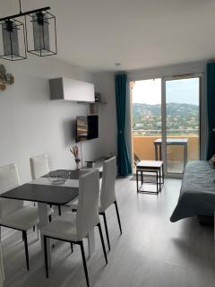 Studio vue mer - Roquebrune-sur Argens - 9