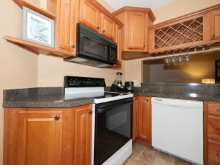 Ocean Breeze Villa 100 - Hilton Head Island - 1