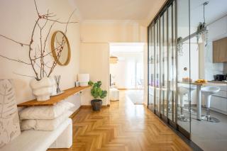 Cozy Apartment - Best Location in Athens - 6