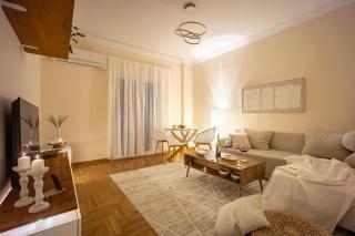 Cozy Apartment - Best Location in Athens - Athens - 3