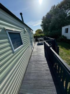 Hosting4U - Felpham - 2