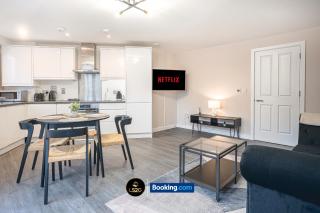 Stylish 2 Bedroom Apt By LS2G Short Lets & Serviced Accommodation Greater London With Free Parking - Londres - 1