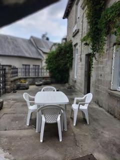 Au coeur d'un village creusois - 4