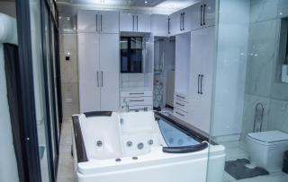 Blazs Burnside Luxury - 2