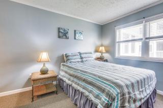 Oceanfront North Myrtle Beach Condo Rental with Pool - Myrtle Beach - 1