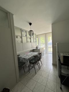 Léna Apartmanház - Balatonlelle - 1