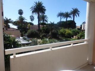GOLFE JUAN, Cosy T3 , piscine , parking - Golfe-Juan - 9