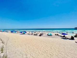 Adjacent 1st Floor 1007 Queen & 1008 King - Surf City - 6