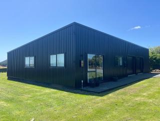 Spacious and modern - 2