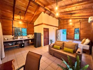Rain Forest Cabin with trails and river - Fortuna - 0