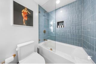 Skyline Chic Downtown Studio Getaway - Miami - 1