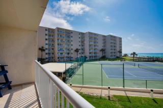 Holiday Surf and Racquet Club 206 - 3