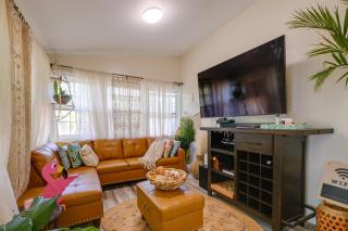 Adorable Beach Cottage with Hot Tub and Tropical Bar! - Chesapeake Beach - 8