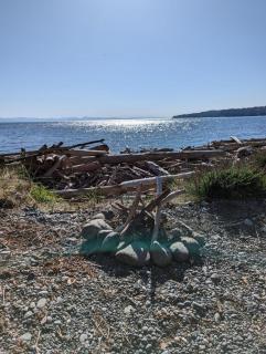 Cozy Beachfront Cabin at Woodside Farm - Sooke - 6