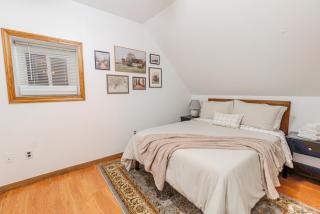 4BDR Near Tufts-10min-Walk to Subway-Free Parking - 6