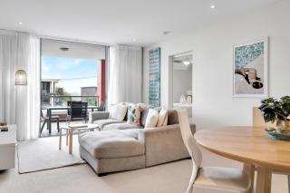 Central Kings Beach 2 BR APT w Pool and Spa access - Caloundra - 9