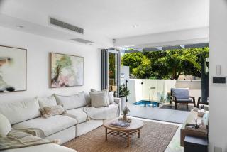 Absolute By Khove - Gold Coast - 1