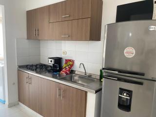 CH1 Bonito apartamento amoblado en condominio RNT 1O8239 - 1