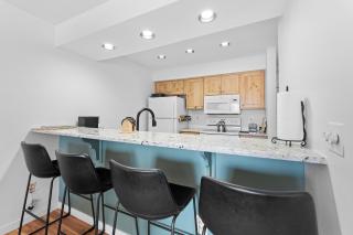 Plaza 1404 - 4