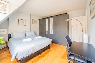 Bright 1-Bed Flat with Balcony in West Kensington - Londra - 4