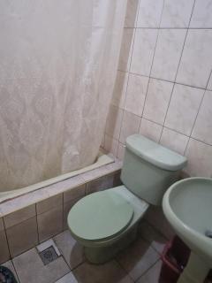 Traveler's Comfort Inn - 7