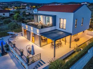 Modern villa with private swimming pool - Vrana - 2