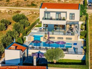 Modern villa with private swimming pool - Vrana - 7