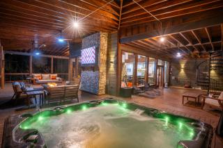 Brand New Luxury Mountain Retreat Awaits You! - 8