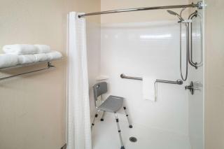 Rodeway Inn - Barboursville - 3