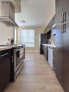 Golden Coast Living, Spacious 3BD 3BA Near the Water! - Los Ángeles - 1