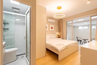 Shanghai Hills&Linghu's Transit-Prime Suite-Line 2, Huamu Rd 788, Direct to Key Spots & SNIEC - 0