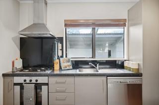 Wingspan Cottage - Carterton Holiday Home - Carterton - 3