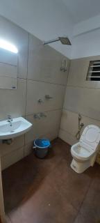 Astros Inn - Kakkanad - 6