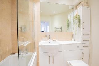Elegant 2-Bedroom Flat in London - Londres - 1