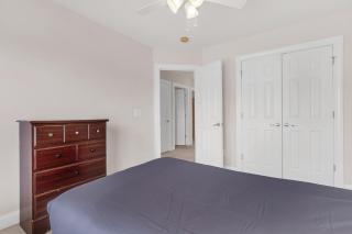 Modern Townhome Near Charleston - Ladson - 3