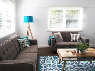 Audreys Style and comfort - Nowra - 0