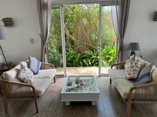 Obleu villa - Pointe d'Esny - 1