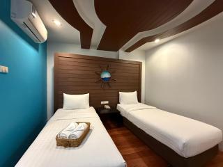 Bed By Cruise Hotel At Samakkhi-Tivanont - 1