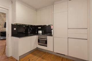 Chic 1-Bedroom in Cais do Sodré - Modern and Central - Lisbon - 8