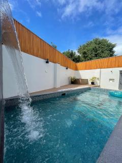 Cozy Private Resort with Pool, Hijas Villa Binangonan - Binangonan - 9