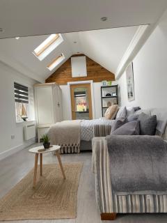 Seatribe Cabin, Cozy snug by the Sea - South Hayling - 6