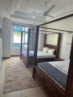 3 Bedroom Beachfront Nyali - Mombasa - 1