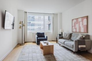 Blueground Midtown West gym AC nr landmarks NYC-1588 - New York - 0
